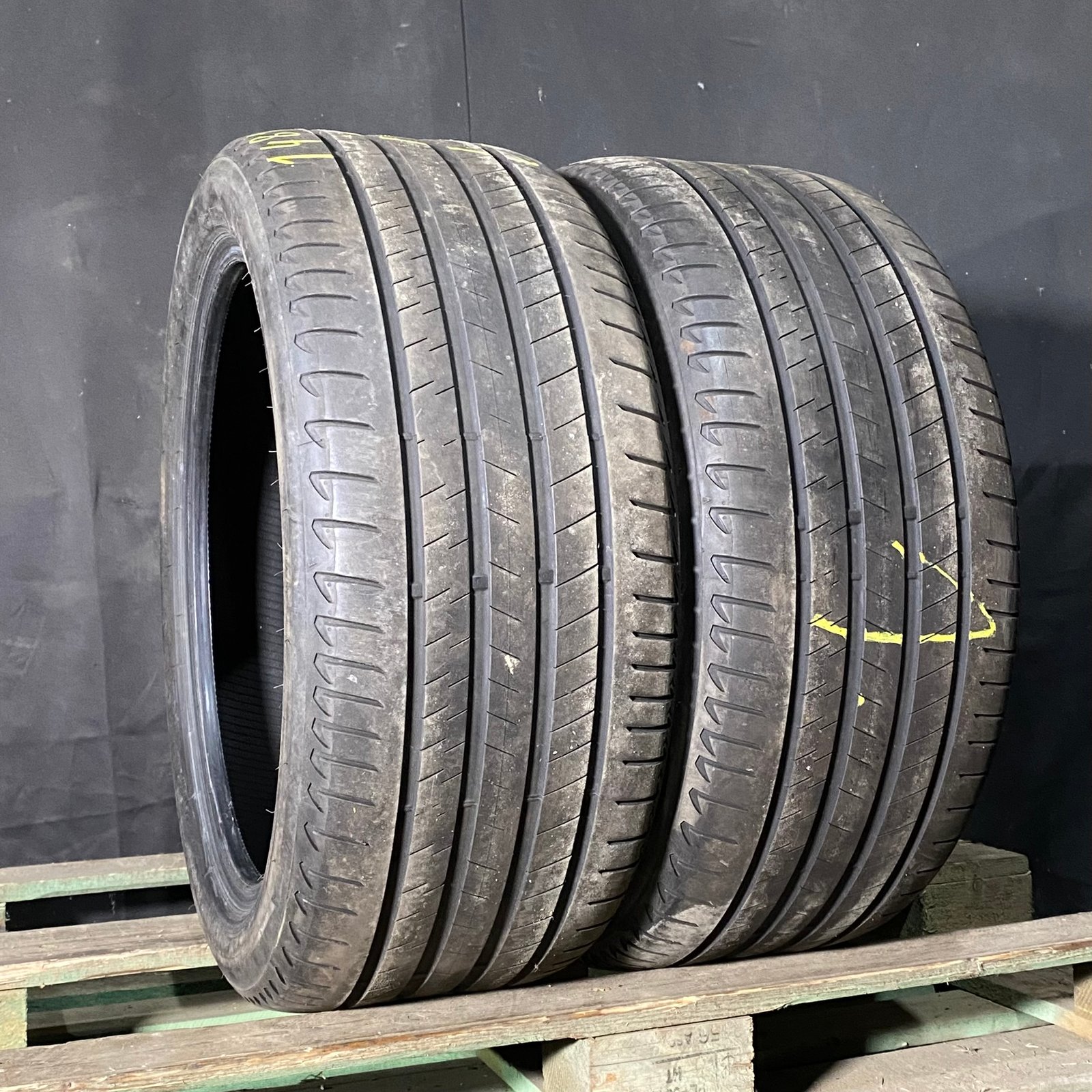IMG_1093 Bridgestone RunFlat – 275/40/R20 106W 2020 4,5mm - Obrázek 1