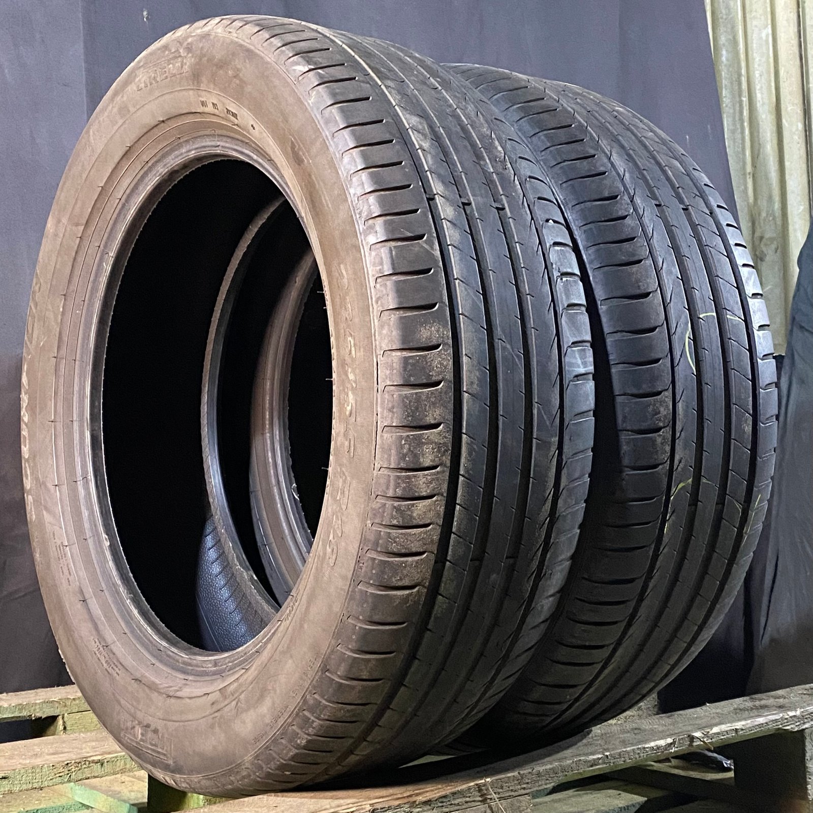 IMG_6986 Pirelli – 235/55/R18 100V 2022/23 4,5mm - Obrázek 1
