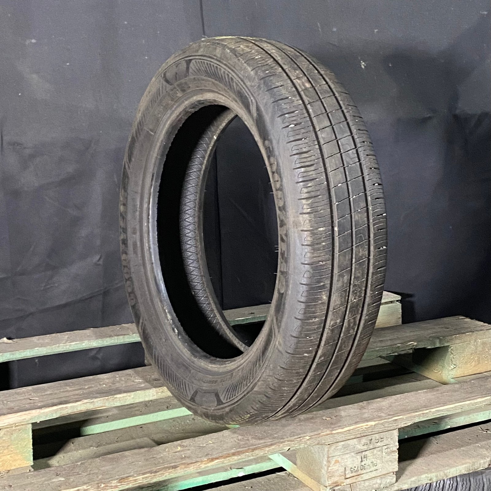 IMG_1620 Goodyear – 165/75/R17 86H 2022 6-6,5mm - Obrázek 1
