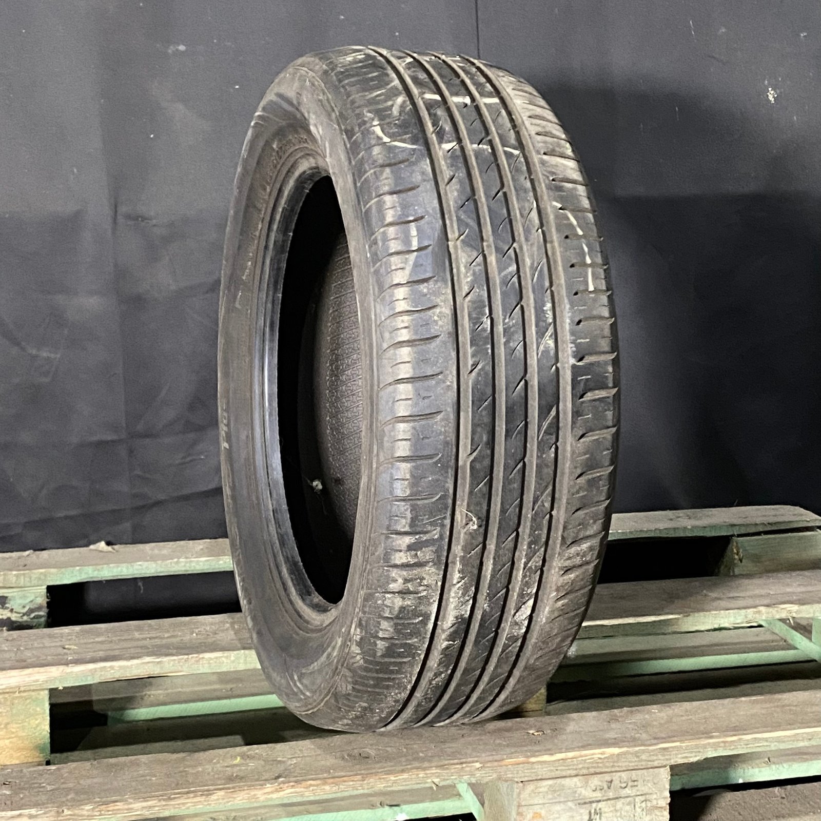 IMG_1745 Nexen – 215/55/R16 93V 2020 6mm - Obrázek 1