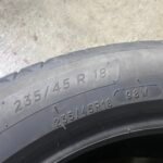 Michelin – 235/45/R18 98W 2021 5-5,5mm - Obrázek 4