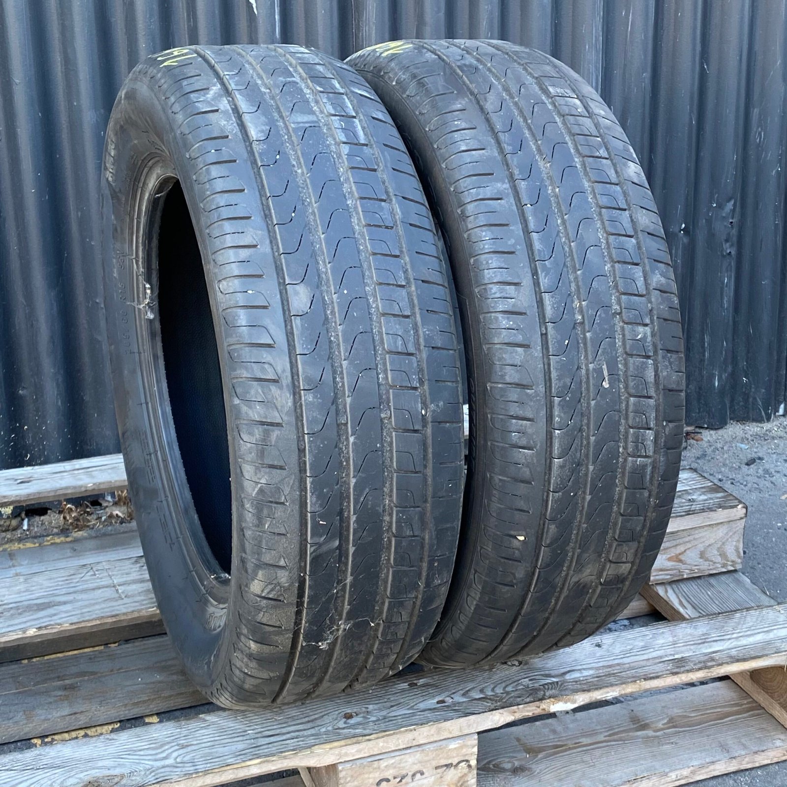 IMG_2729 Pirelli – 205/60/R16 96V 2020 6mm - Obrázek 1